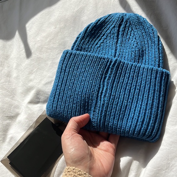NWT Acne Studios Wool Beanie - Picture 3 of 3